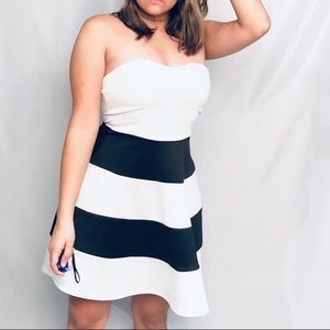 Dia Dress | S | Charlotte Russe